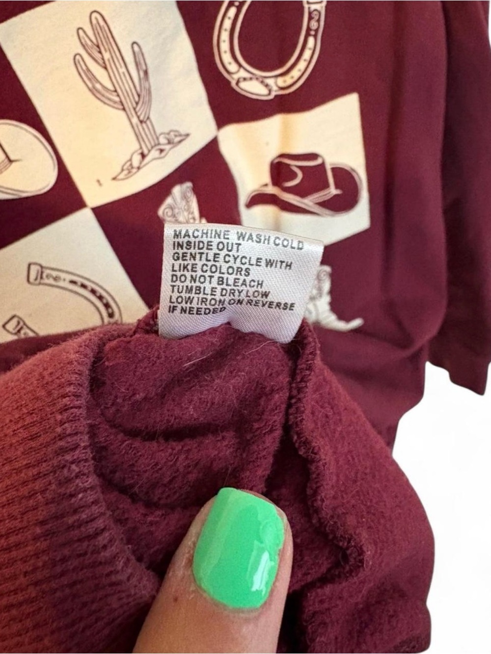 Howdy Y'All Crewneck Sweatshirt - Burgundy - Picture 4 of 6